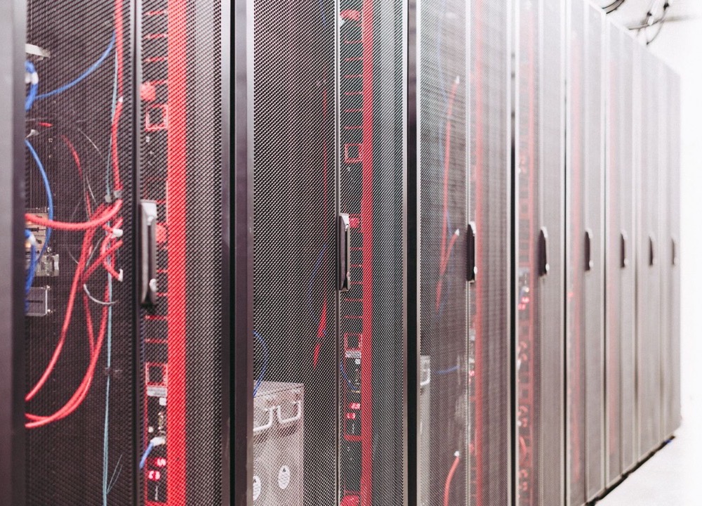 Data center - Sala de servidores com refrigeração