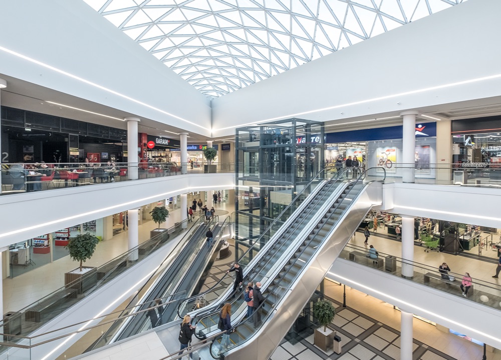 Centro comercial climatizado - Conforto em grandes espaços